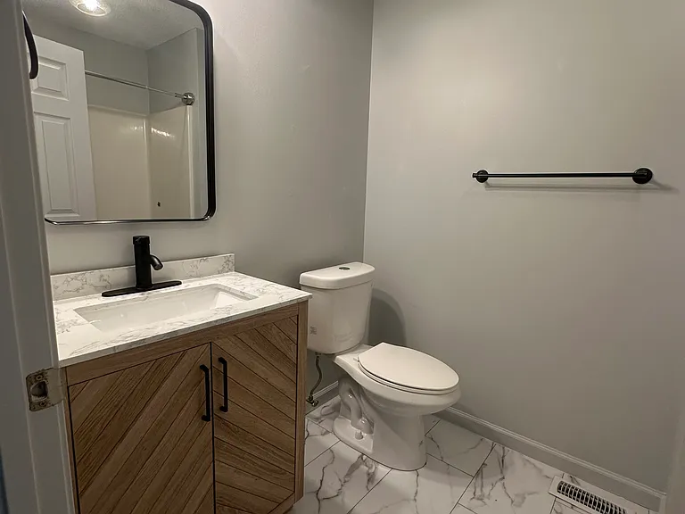 Braxton Ln — Photo 14