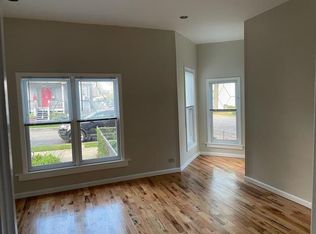 4157 W Eddy St #1, Chicago, IL 60641