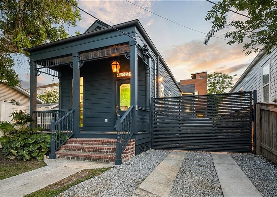 1st image of 4118 Freret St