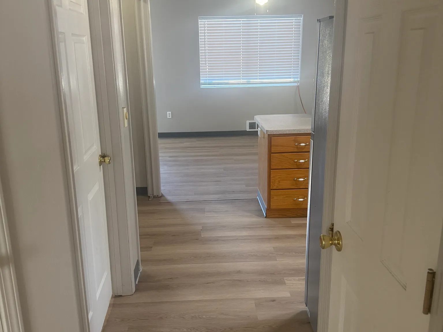 2 bed, 900 sqft, $1,100 — Photo 4