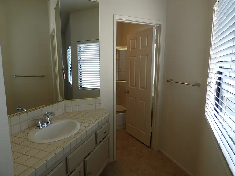 4351 Nobel Dr #61 — Photo 16
