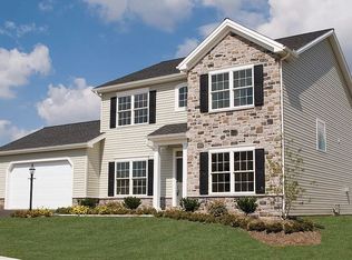 1815 Spartan Dr, Mechanicsburg, PA 17055