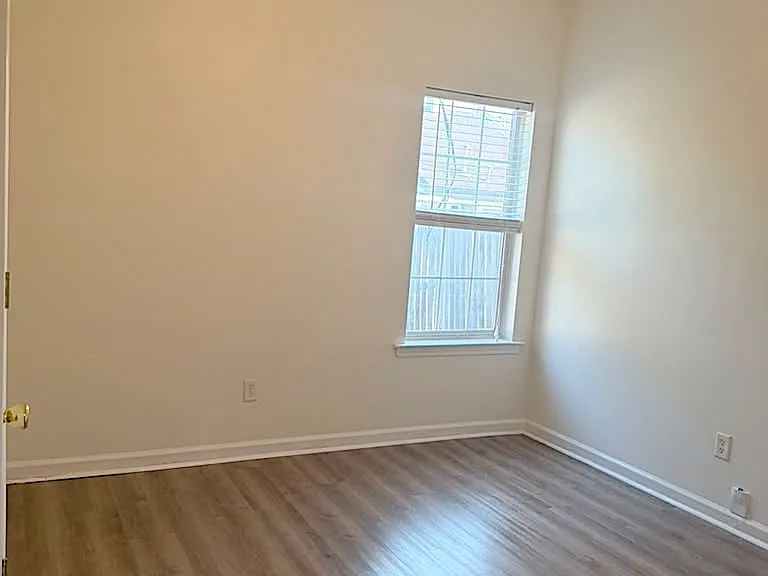 7751 Lipscomb Dr — Photo 19