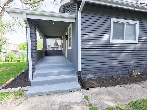 4th image of 2315 N Dearborn St