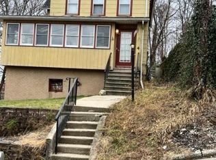 4 Harrison St #B, Newton, NJ 07860