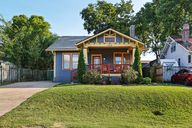 Granada Ave-S3107-001.jpg