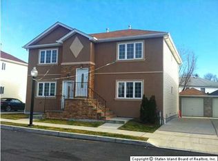 46 Mitchell Ln #A, Staten Island, NY 10302