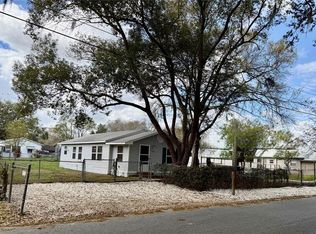 111 James St, Auburndale, FL 33823