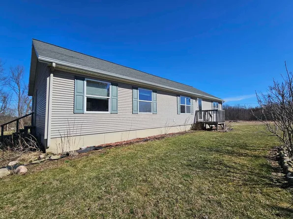 16647 J Dr S, Marshall, MI 49068