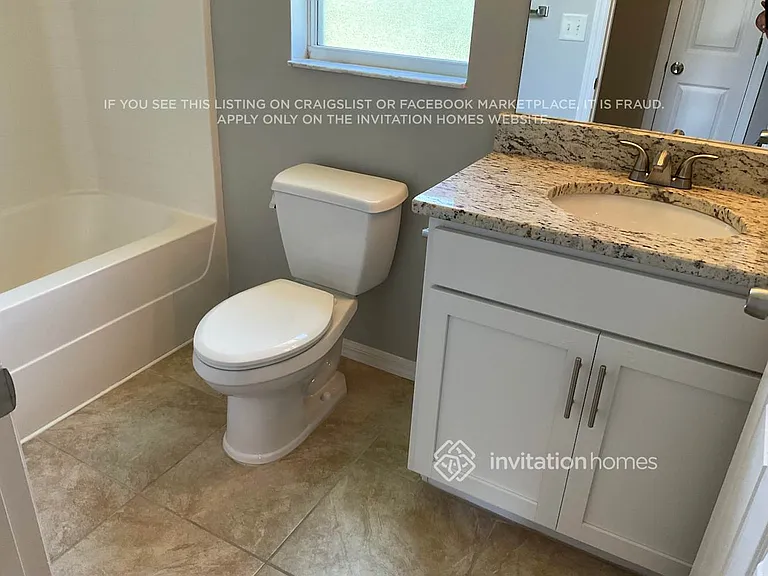 3282 Merrick Ave — Photo 13