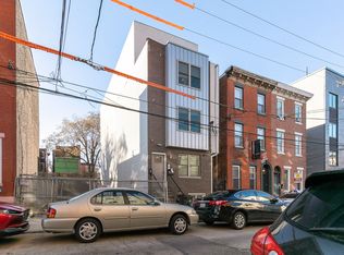 1628 Willington St, Philadelphia, PA 19121