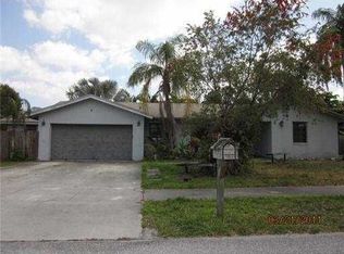 2880 SW 84th Ave, Davie, FL 33328