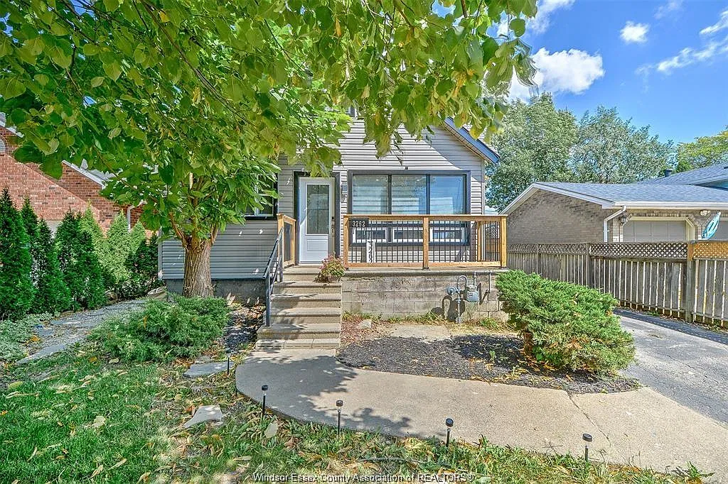 3 bed, 2.5 bath, $2,800 — Photo 2