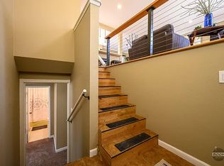 7141 Tall Spruce Dr, Anchorage, AK 99502