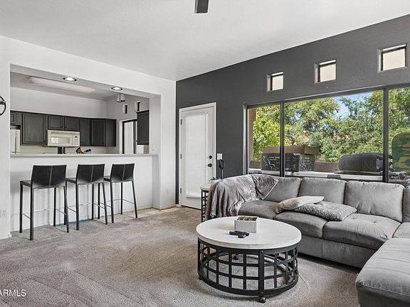 5th image of 1351 N PLEASANT Drive #2096