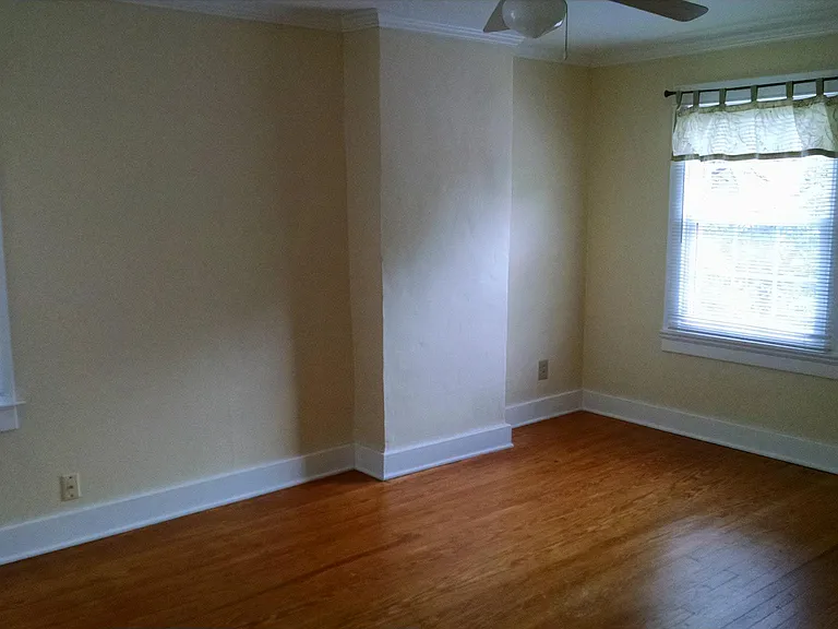 28 Triangle Ave — Photo 7