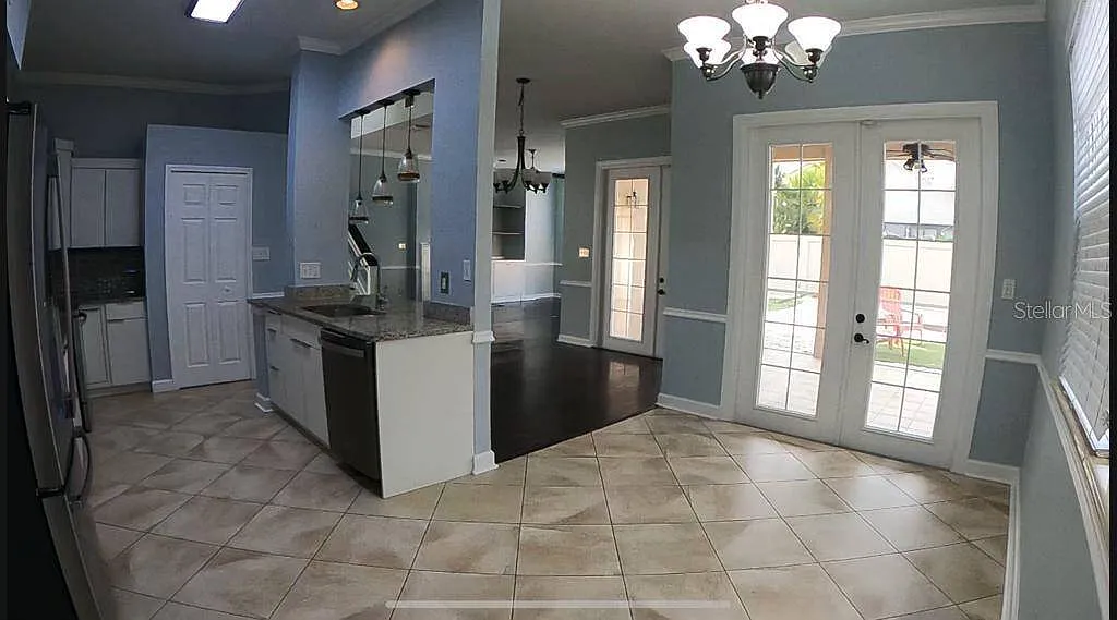 4 bed, 3.5 bath, 2381 sqft, $3,450 — Photo 3