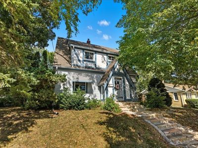 1125 W 12th St, Cedar Falls, IA, 50613