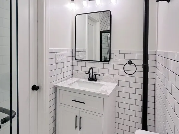 158 Weirfield Street image 7 of 11