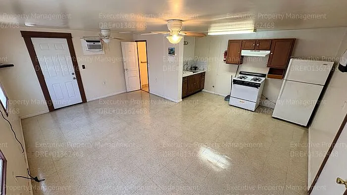 708 21st St #2 — Photo 4