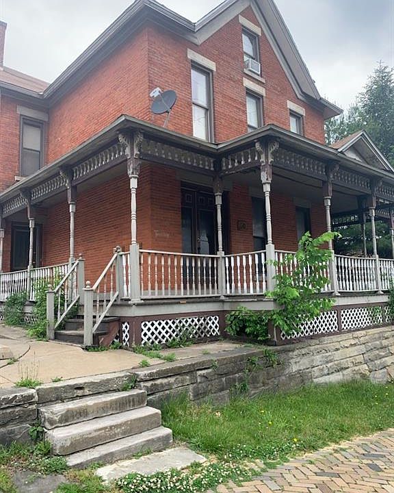 1st image of 10 W 26th St