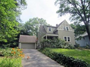 3 Granite St, Wellesley, MA 02482