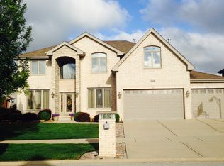 1008 Berkshire Dr, Matteson, IL 60443