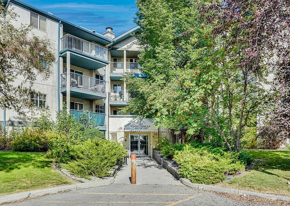 1st image of 21 W Dover Point SE #203