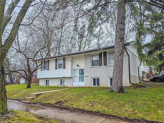 2nd image of 60 Austin Dr