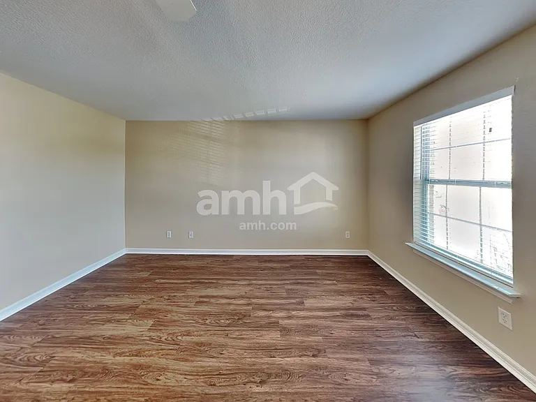 9742 Liberty Grn — Photo 9