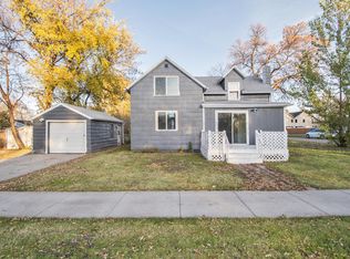 301 8th Ave N, Casselton, ND 58012