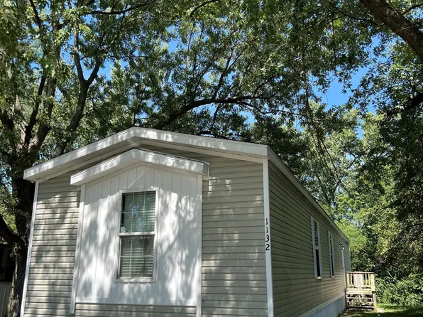 1132 Crestwood Dr, Lima, OH 45805