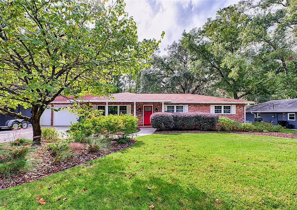 1st image of 4821 NW 13TH AVENUE