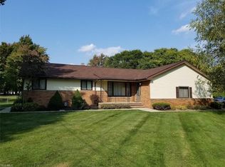 4391 Harris Rd, Broadview Heights, OH 44147