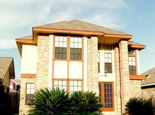 8623 Beechcrest St, Houston, TX 77083