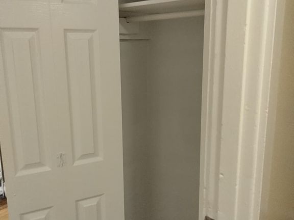 2nd image of 462 Ferry St