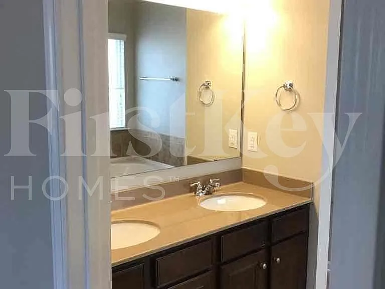 6022 Durango Way — Photo 9