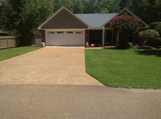 109 Summit Dr, Madison, MS 39110