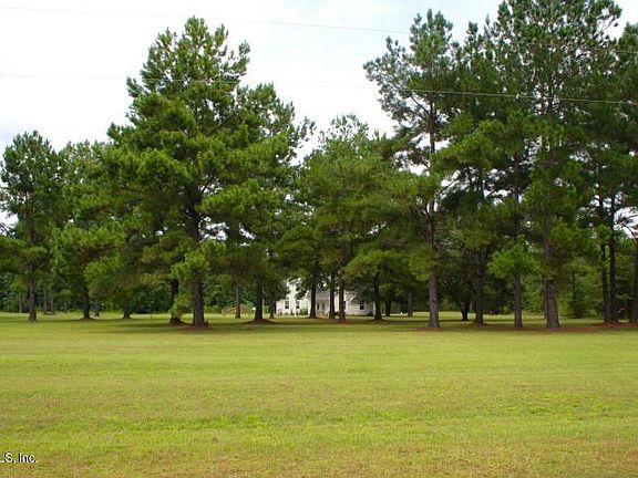 3rd image of 22385 SW County Road 18