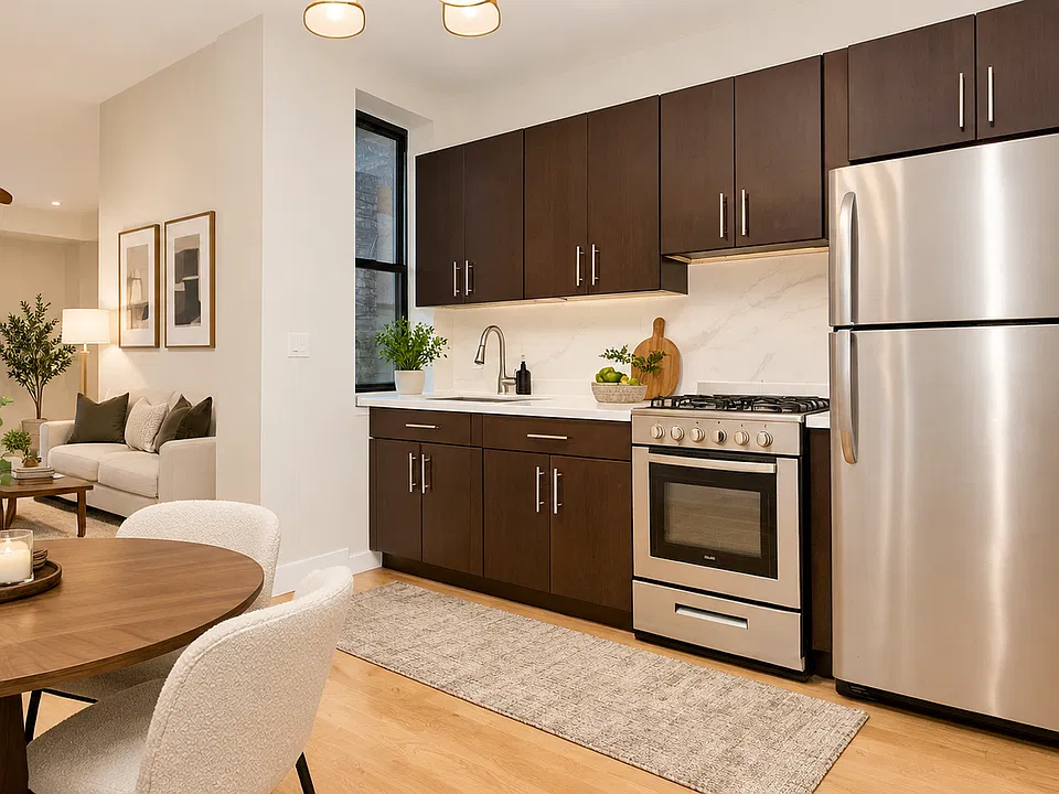 623 Park Pl #4