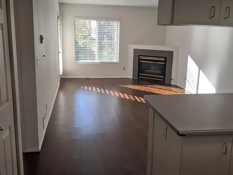 6909 Weedin Pl NE — Photo 27