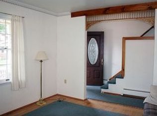 19 Jumel Pl, Saratoga Springs, NY 12866