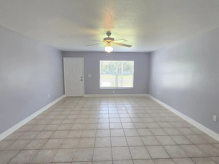 104 Charles Dr — Photo 5