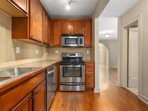 2nd image of 4514 Broadway Blvd #2A
