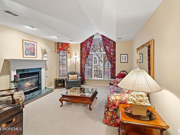 4th image of 1536 Scholar Place