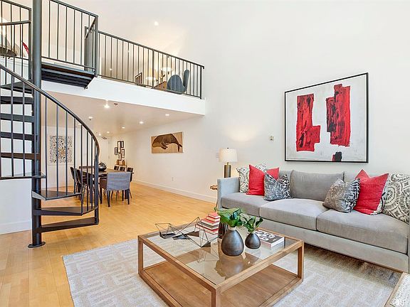 5th image of 699 Pennsylvania Ave APT 3