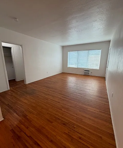 9300 E Bay Harbor Dr #204 — Photo 3