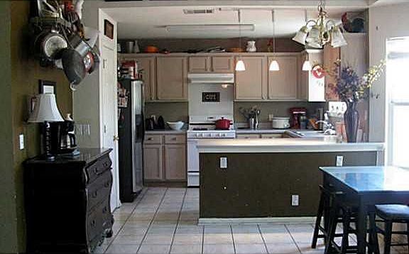 3rd image of 104 Cassandra Dr