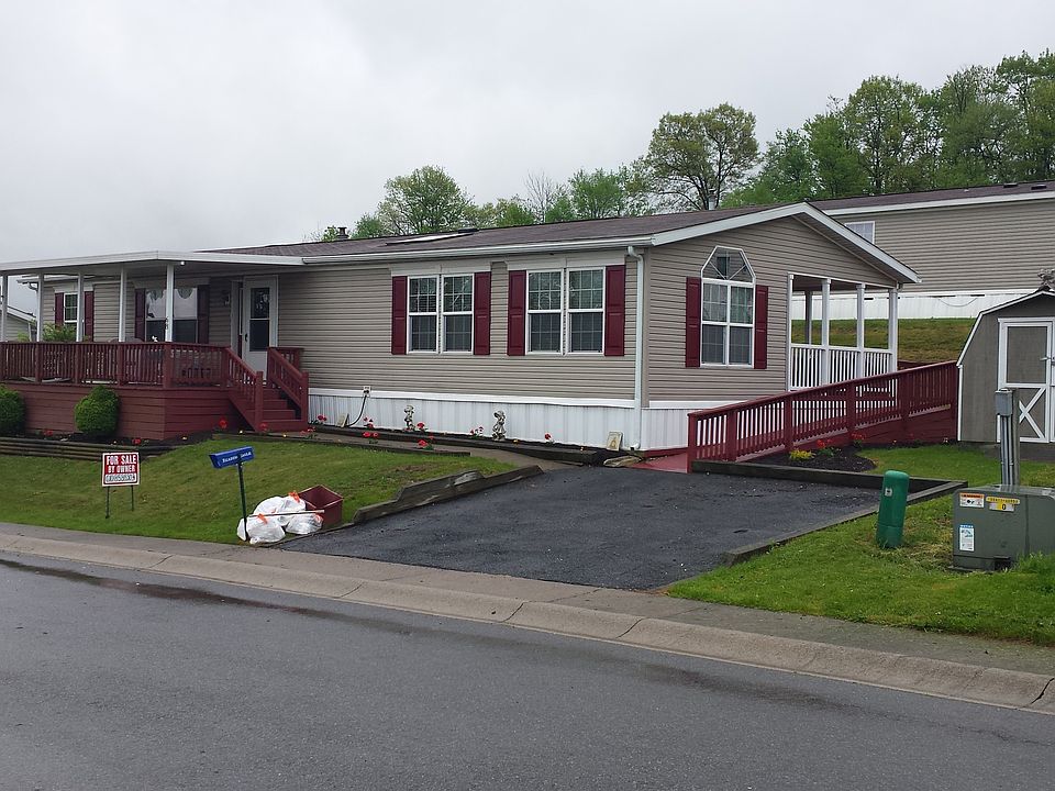 28'x60'-3 Bedroom, 2 Bath