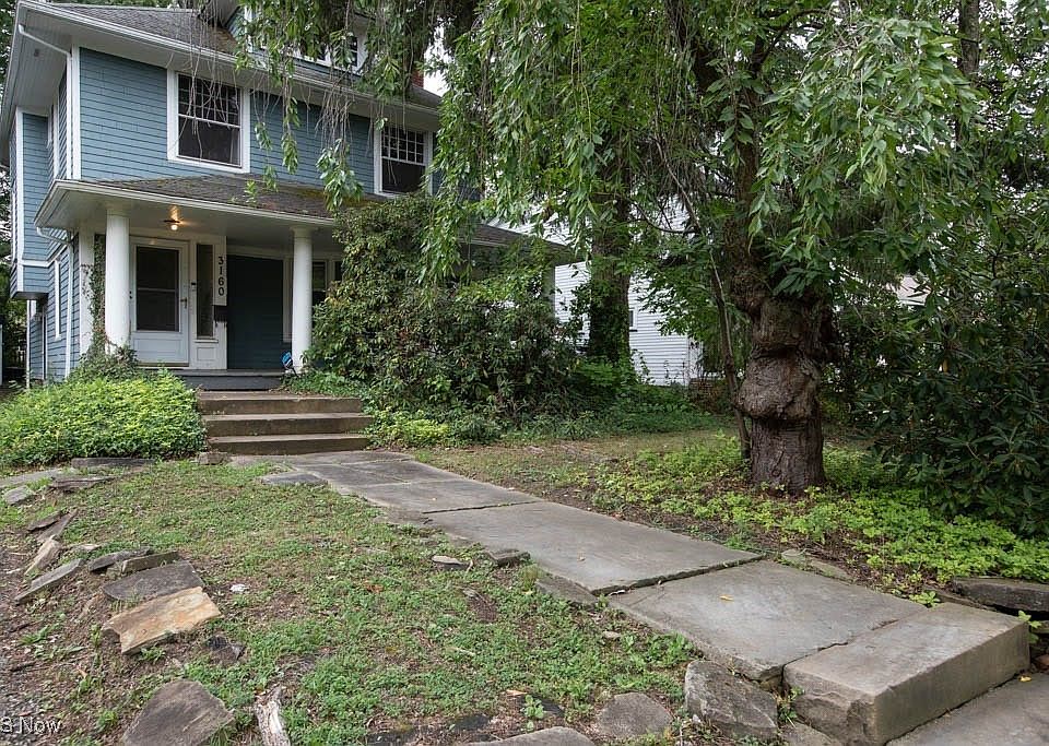 1st image of 3160 Essex Rd